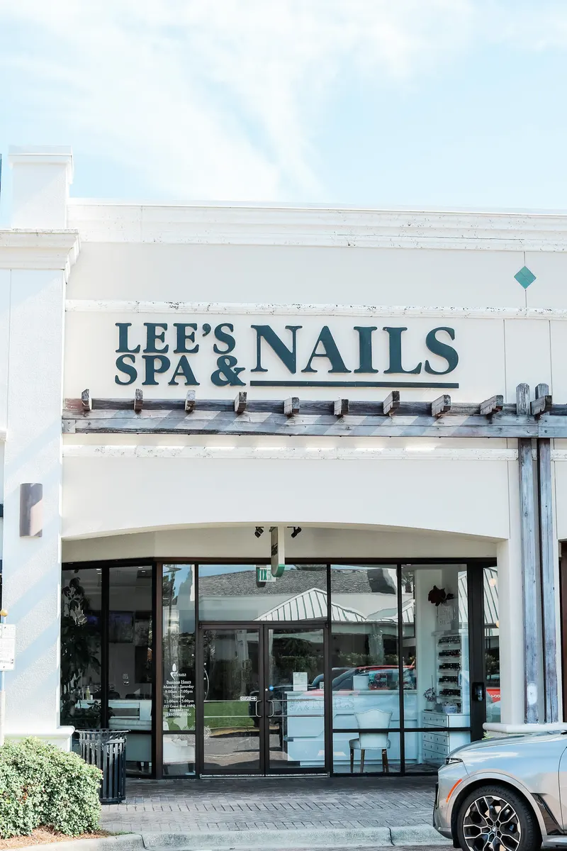 Lee’s Spa & Nails