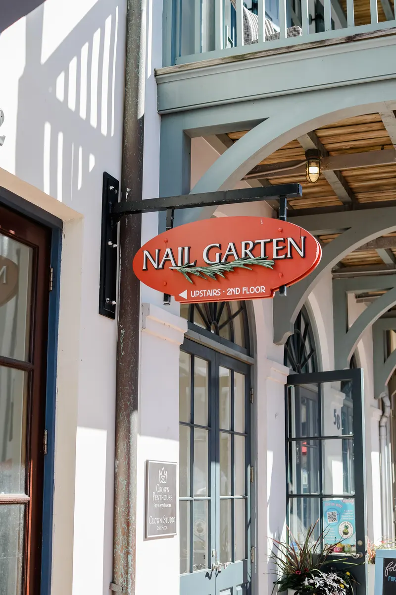 Nail Garten