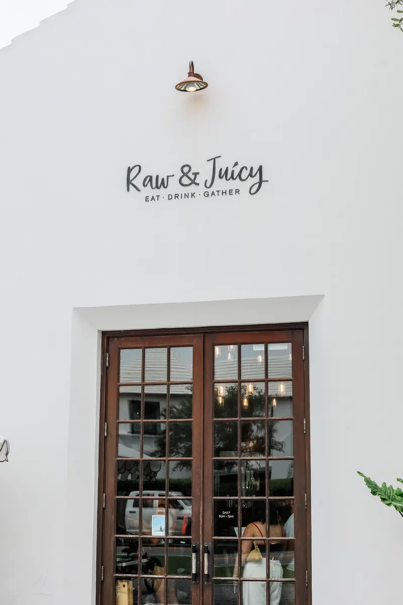 Raw & Juicy Alys Beach
