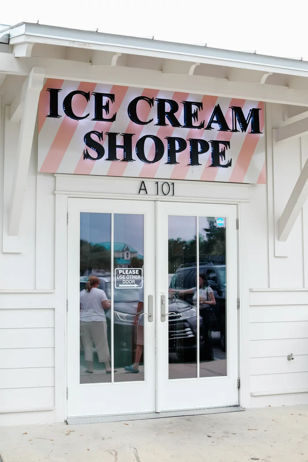 Ice Cream Shoppe at 30A