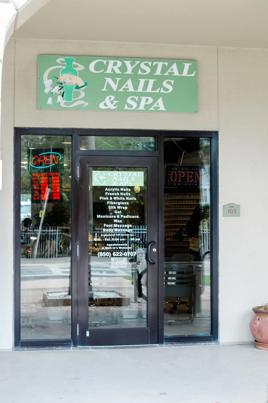 Crystal Nails & Spa