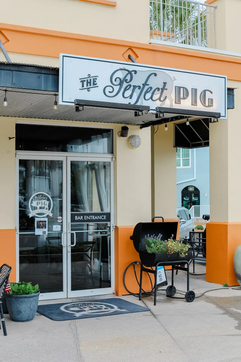 The Perfect Pig Gulf Place