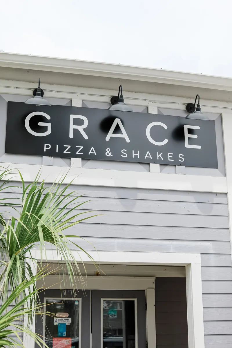 Grace Pizza and Shakes 30A