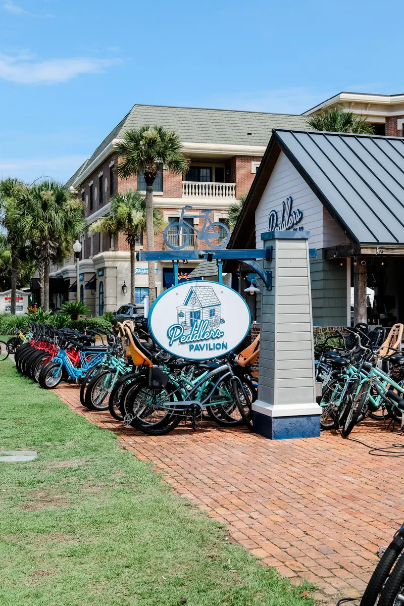Peddlers Pavilion